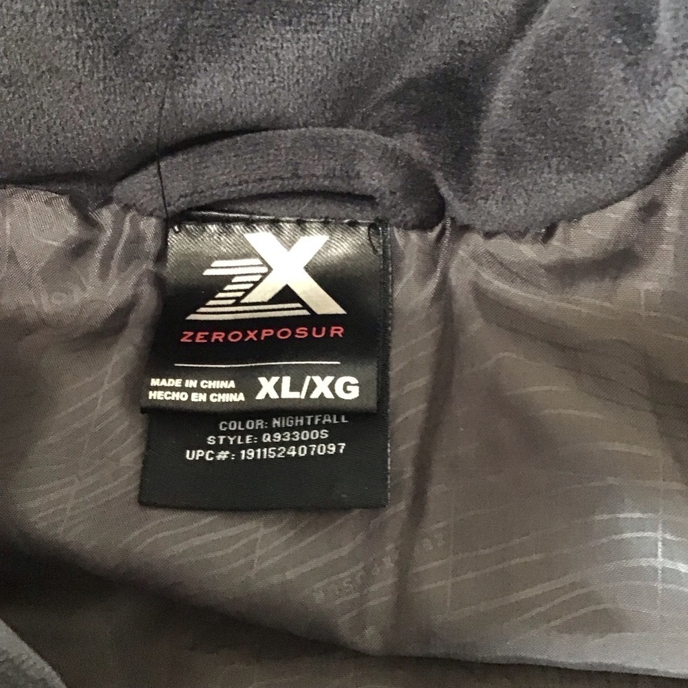 ZeroXposur Nightfall Puffer Vest - Picture 5 of 8